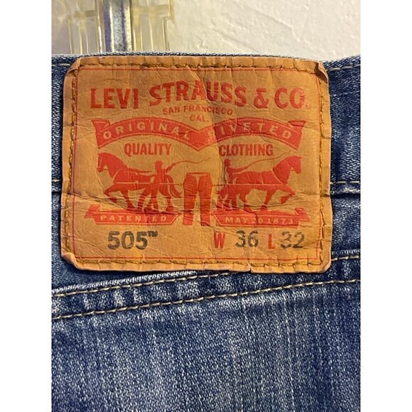 Levis 505 Jeans Men's  Straight leg Zip Fly Blue Denim 36X32 TINY FLAWS - Picture 5 of 16